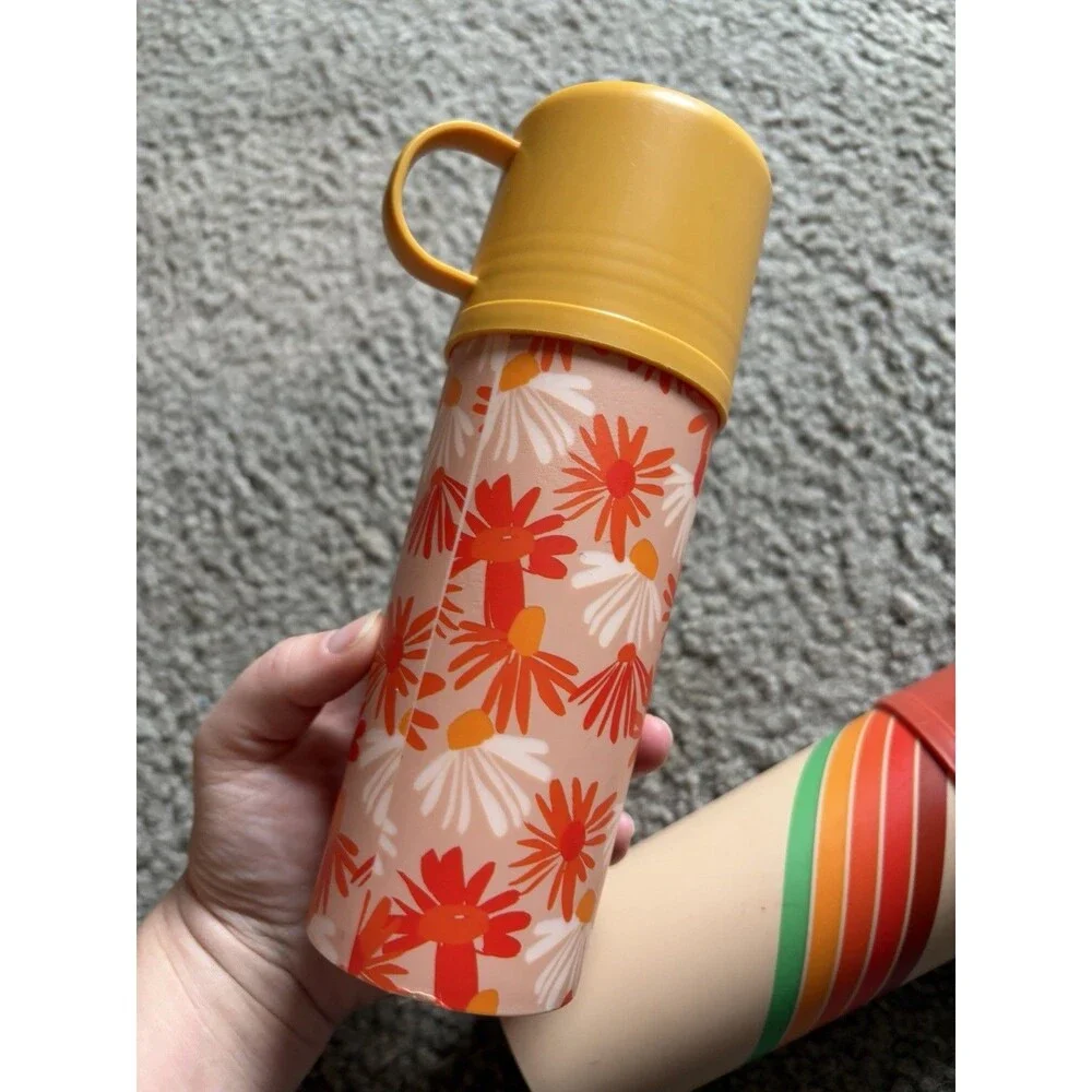 RETRO 1970'S THERMOS BOTTLE STYLE GROOVY FLOWERED TRAVEL DRINK CUP TUMBLER